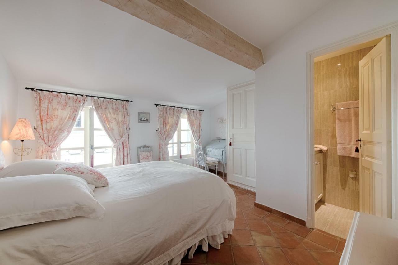 סן טרופז Maison Des Bouchonniers מראה חיצוני תמונה
