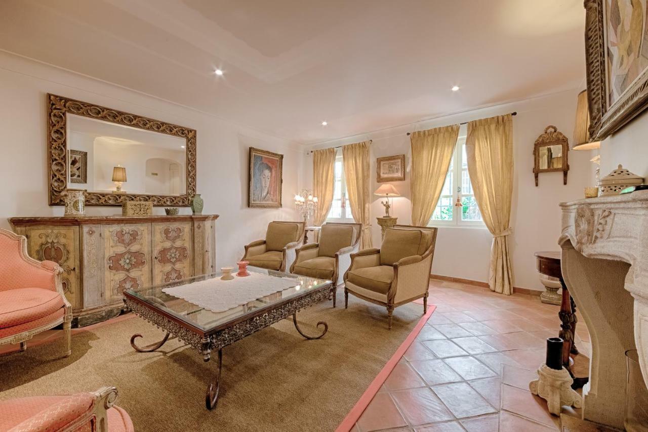 סן טרופז Maison Des Bouchonniers מראה חיצוני תמונה