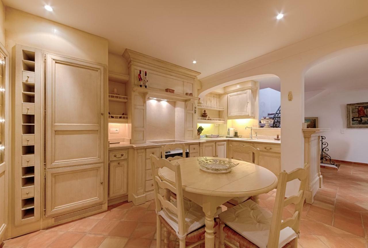 סן טרופז Maison Des Bouchonniers מראה חיצוני תמונה